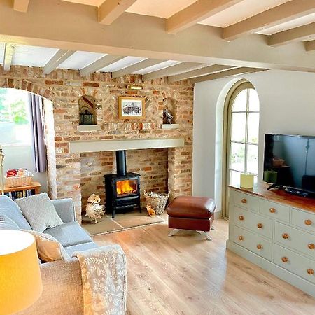 Old Chapel House Tetney Lock Villa Grimsby Exteriör bild
